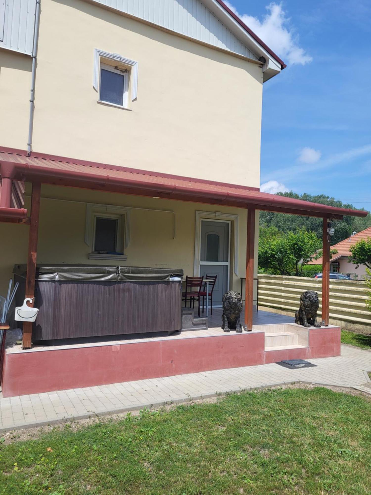 Ferienwohnung Napsugar Vendeghaz Tiszaújváros Zimmer foto