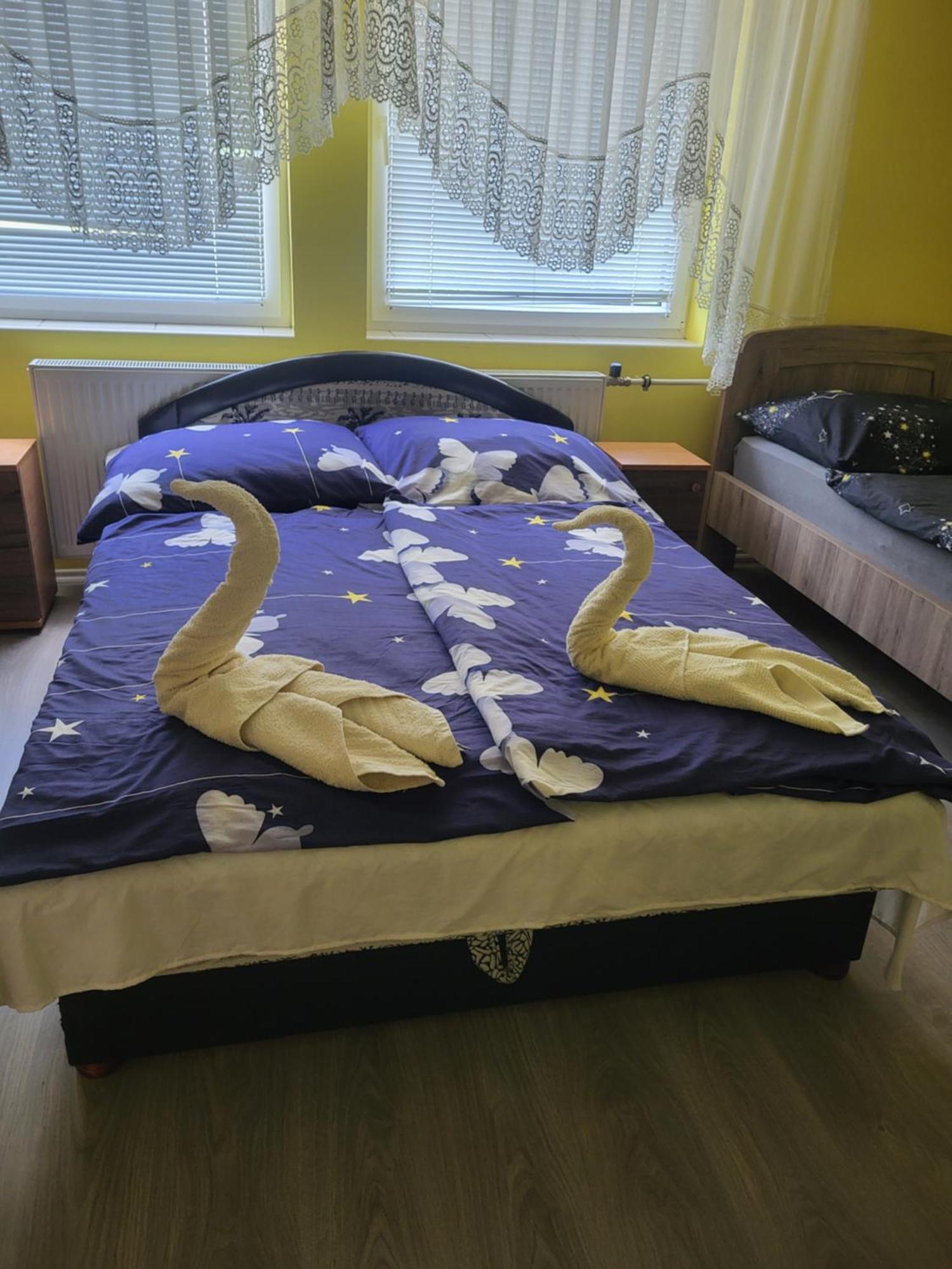 Ferienwohnung Napsugar Vendeghaz Tiszaújváros Exterior foto